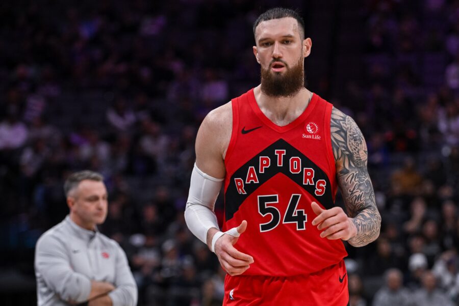 Raptors’ Mamukelashvili Shocks NBA, Declines .8M Option