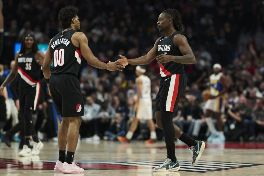 Fischer's Latest: Blazers' Backcourt, Young, Hawks, Rockets