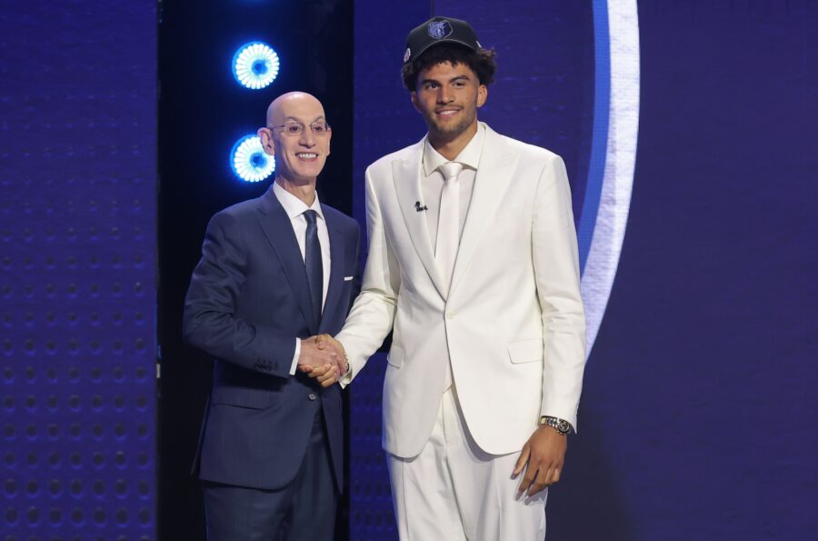 Frontcourt Approaches and Future Outlook Frontcourt Approaches and Future Outlook