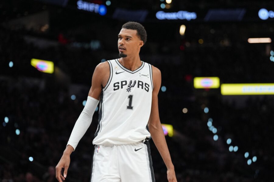 Victor Wembanyama Struggles in Spurs Opener Against Thunder